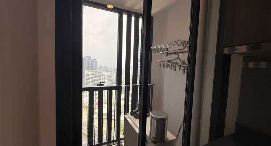 For rent studio condo in Bang Rak, Bangkok