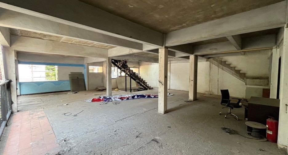 Gewerbefläche zur Miete in Khlong Toei, Bangkok