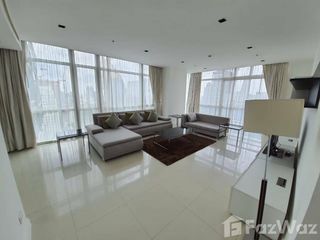 À louer 4 chambres condo à Pathum Wan, Bangkok