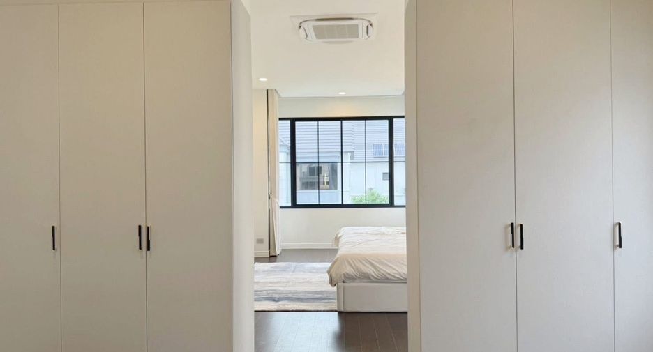 Casa en alquiler de 4 habitaciones en Bang Khen, Bangkok