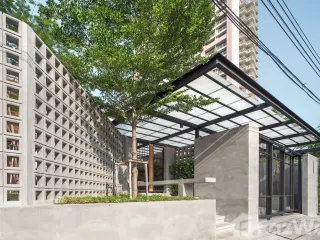 出租 6 卧室 独立屋 在 Chatuchak, 曼谷