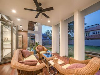 出租 6 卧室 独立屋 在 Chatuchak, 曼谷