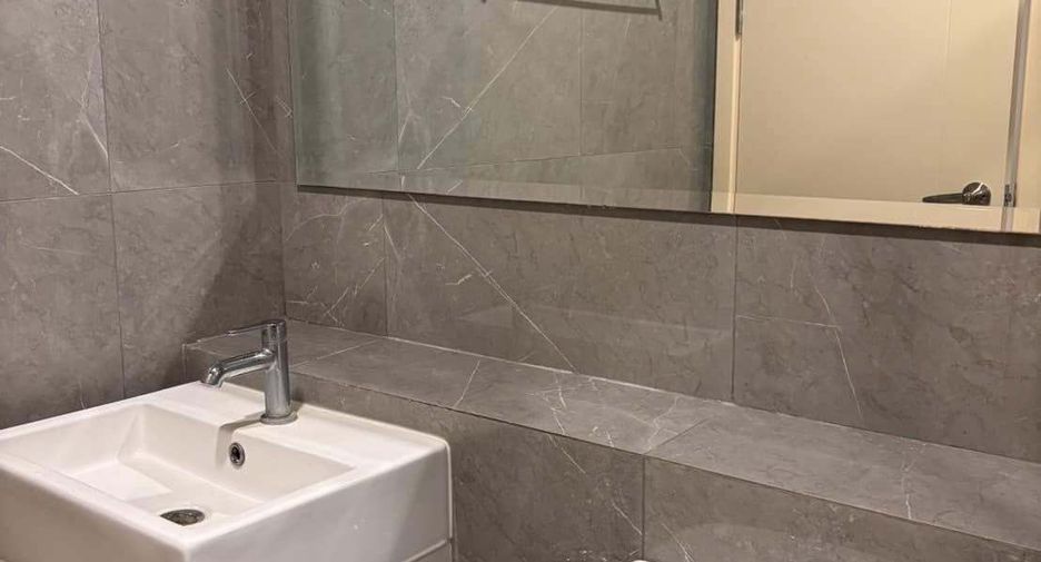 For rent 1 bed condo in Phra Khanong, Bangkok