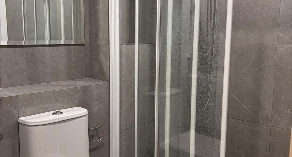 For rent 1 bed condo in Phra Khanong, Bangkok