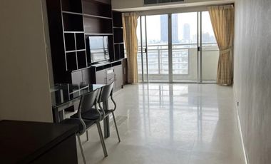 Condo en alquiler de 2 habitaciones en Khlong Toei, Bangkok