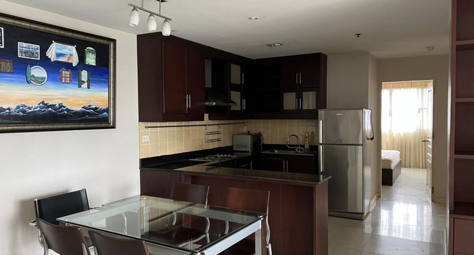 For rent 2 bedrooms condo in Khlong Toei, Bangkok