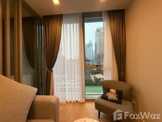 For rent 2 bedrooms condo in Yan Nawa, Bangkok