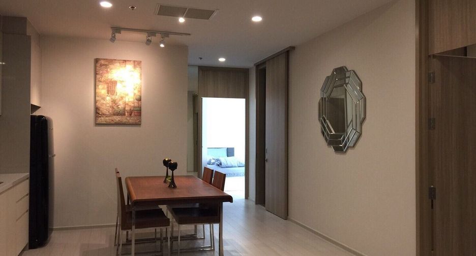 For rent 2 bedrooms condo in Pathum Wan, Bangkok