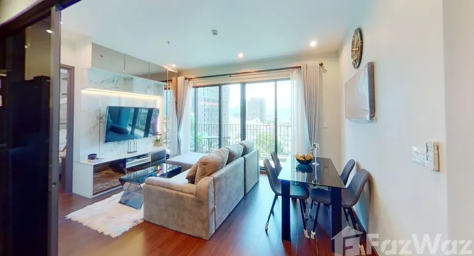 For rent 2 bedrooms condo in Watthana, Bangkok