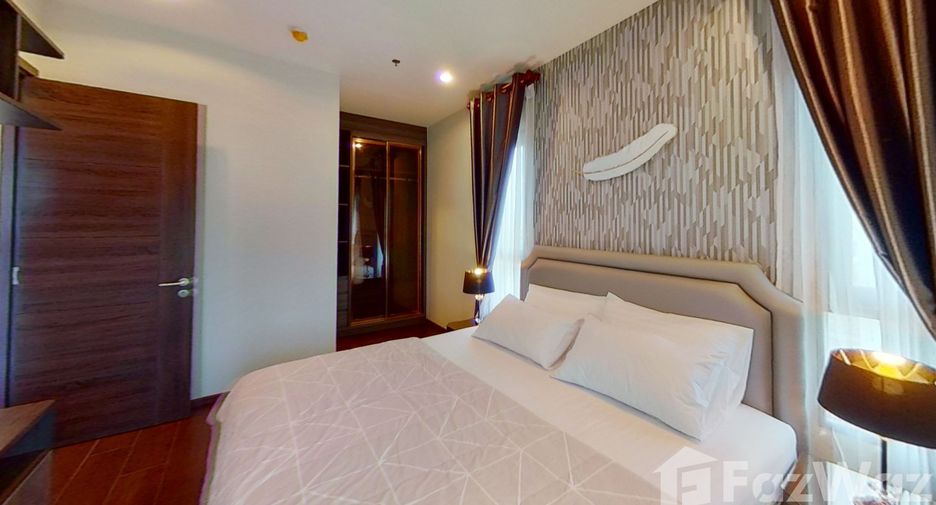 For rent 2 bedrooms condo in Watthana, Bangkok