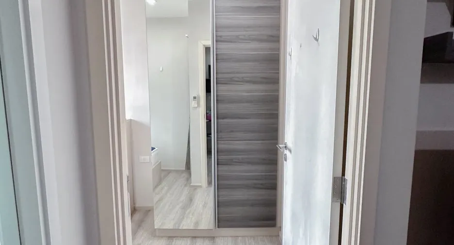 For rent 1 bed condo in Phaya Thai, Bangkok