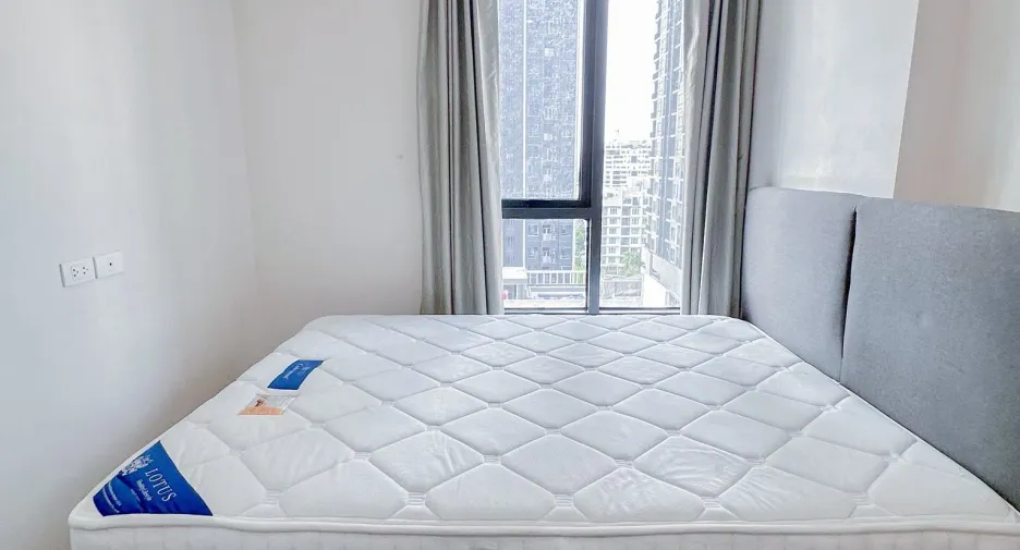 For rent 1 bed condo in Phaya Thai, Bangkok