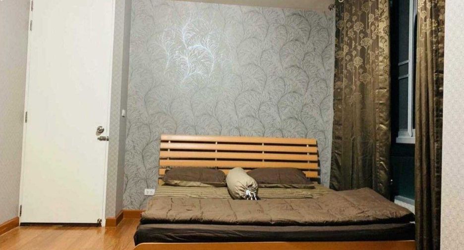 For rent 2 bedrooms condo in Thon Buri, Bangkok