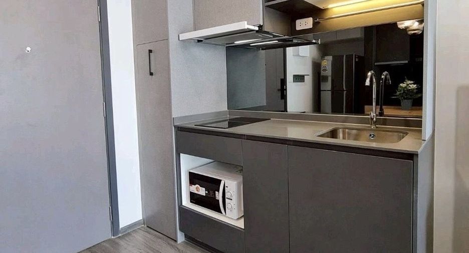 For rent 1 bed condo in Bang Rak, Bangkok