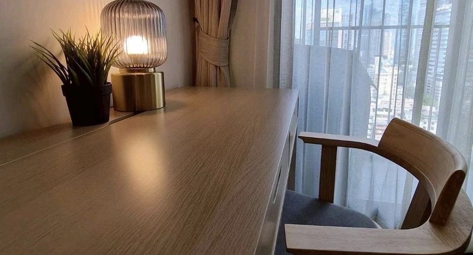 For rent 1 bed condo in Bang Rak, Bangkok