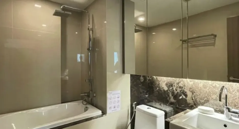 For rent 2 bedrooms condo in Watthana, Bangkok