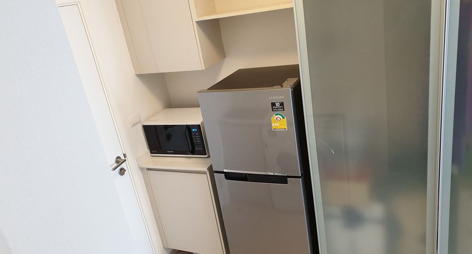 For rent studio condo in Huai Khwang, Bangkok