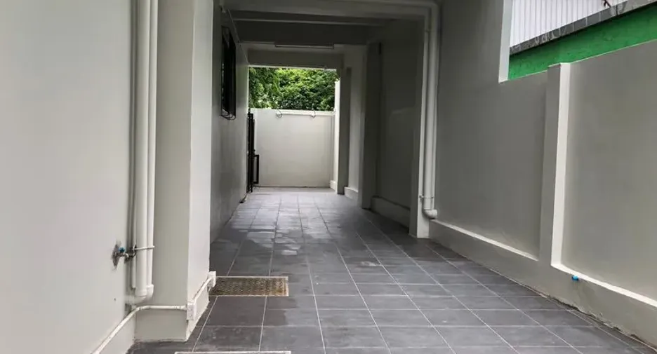 For rent office in Bang Rak, Bangkok