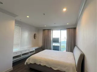 For rent 2 bedrooms condo in Ratchathewi, Bangkok