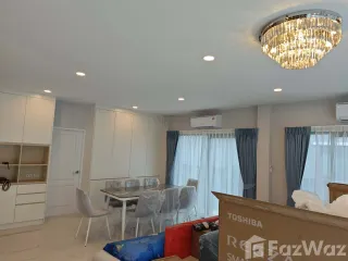 For rent 4 bedrooms house in Don Mueang, Bangkok