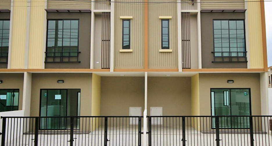 For rent 3 bedrooms house in Prawet, Bangkok