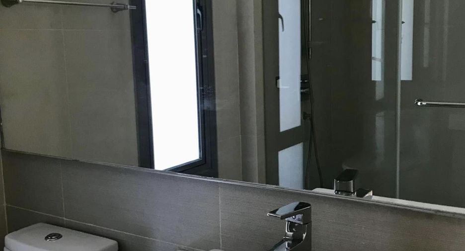 For rent 2 ベッドルーム condo in Yan Nawa, Bangkok