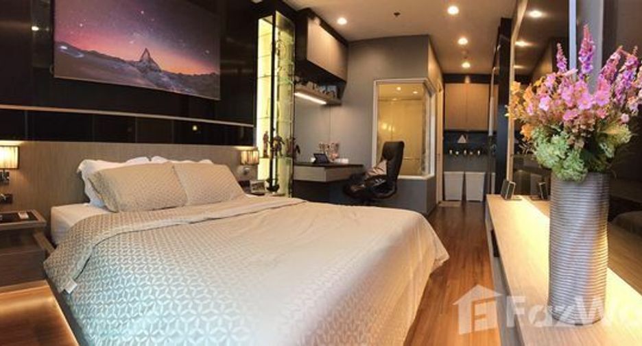 For rent 1 bed condo in Watthana, Bangkok