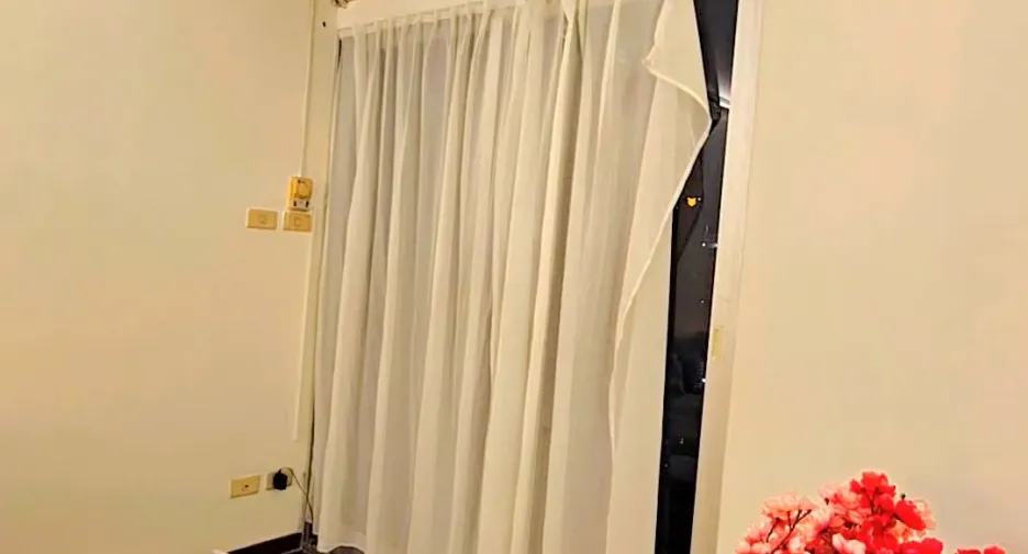 For rent 3 bedrooms apartment in Yan Nawa, Bangkok