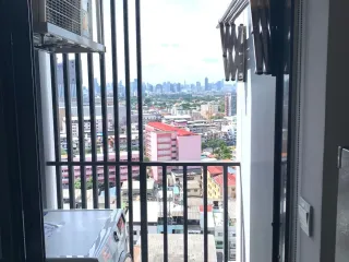 À louer 1 chambre condo à Bang Kapi, Bangkok