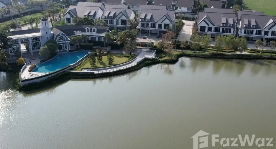 For rent 5 bedrooms house in Khlong Sam Wa, Bangkok