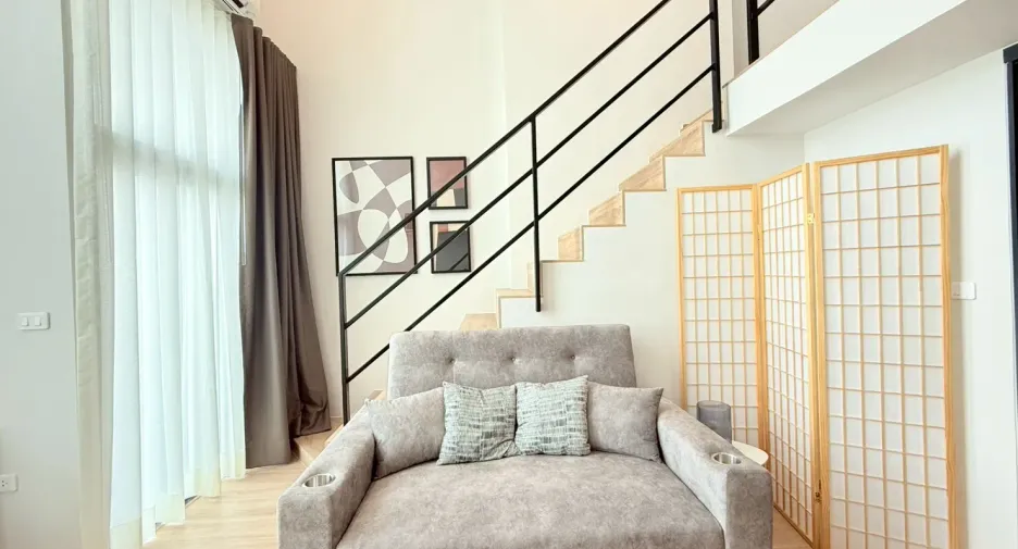 Wohnung zur Miete mit 1 Zimmer in Huai Khwang, Bangkok