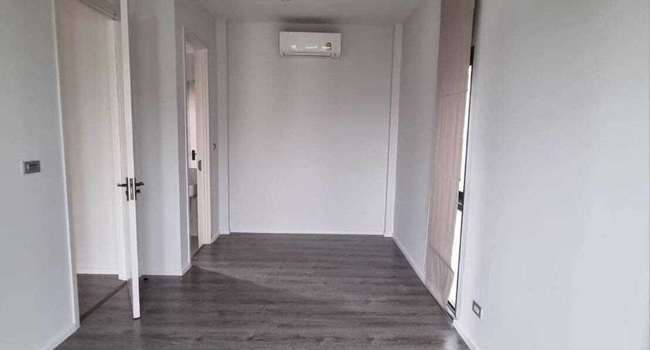 For rent 4 bedrooms house in Prawet, Bangkok
