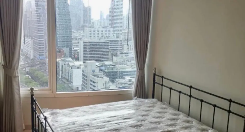 For rent 2 bedrooms condo in Sathon, Bangkok