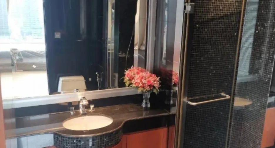 For rent 2 bedrooms condo in Sathon, Bangkok