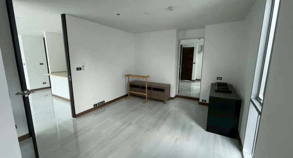 For rent 1 bed condo in Sathon, Bangkok