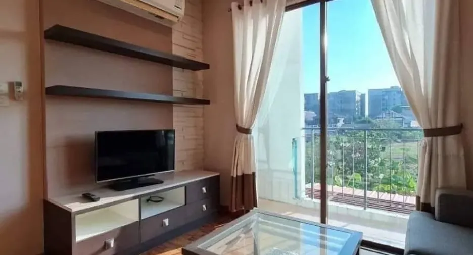 出租 3 卧室 独立屋 在 Phra Khanong, 曼谷