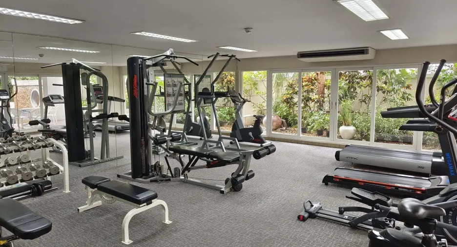 For rent studio condo in Yan Nawa, Bangkok