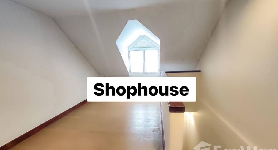 For rent 3 bedrooms retail Space in Phra Nakhon, Bangkok
