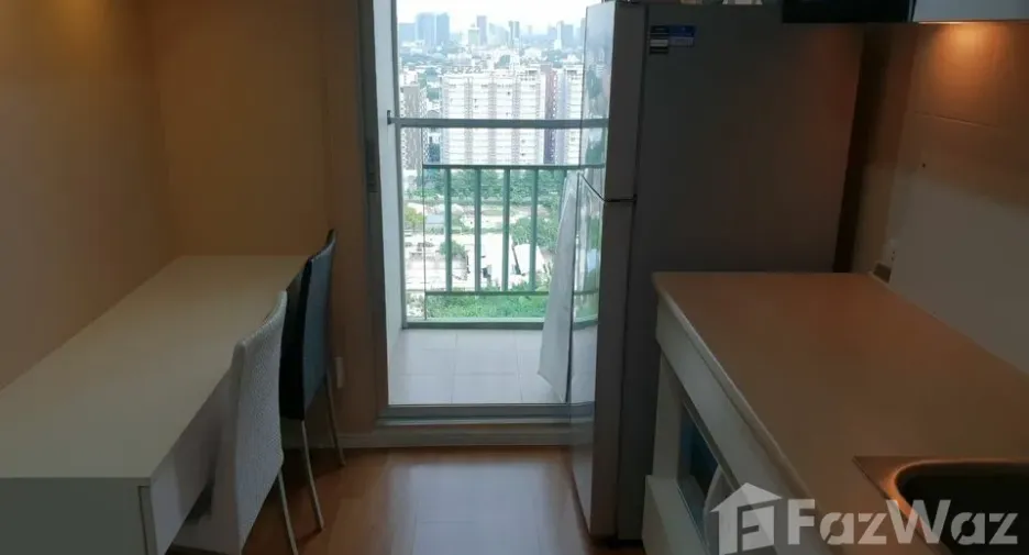 For rent 1 bed condo in Huai Khwang, Bangkok