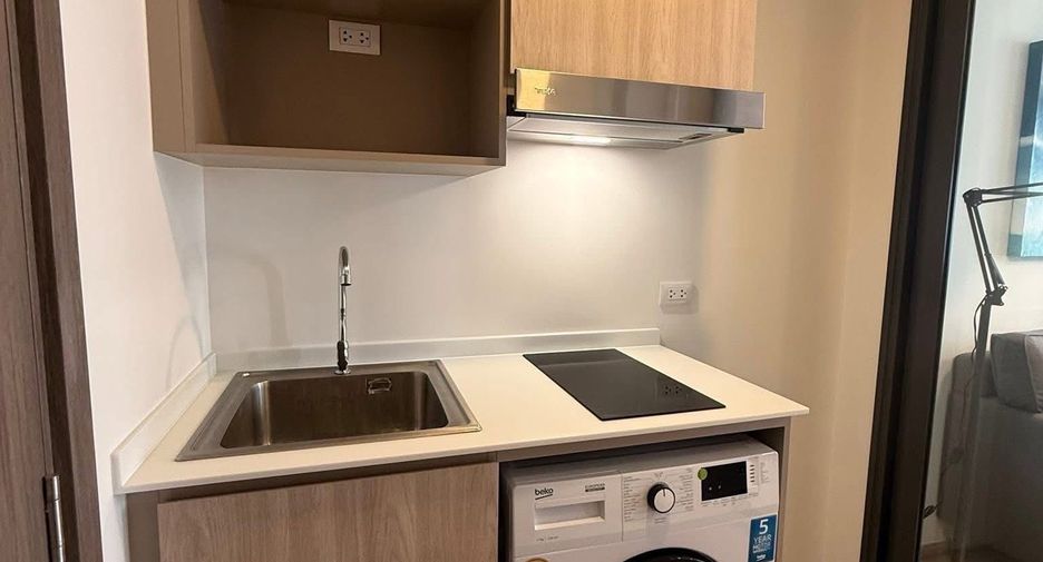 For rent 1 bed condo in Phaya Thai, Bangkok