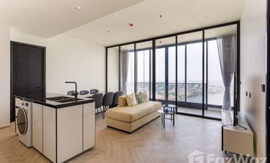 For rent 2 bedrooms condo in Khlong San, Bangkok