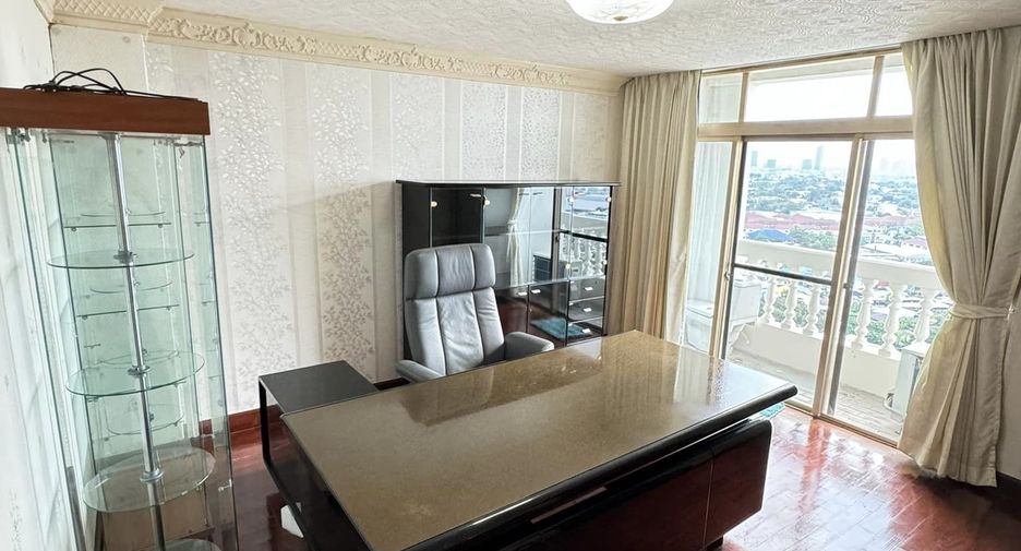 For rent 6 bedrooms condo in Suan Luang, Bangkok