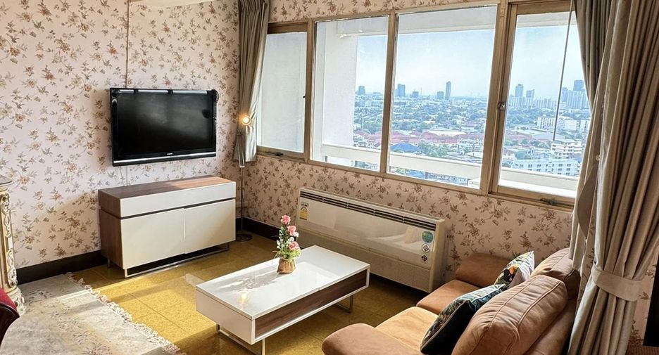 For rent 6 bedrooms condo in Suan Luang, Bangkok