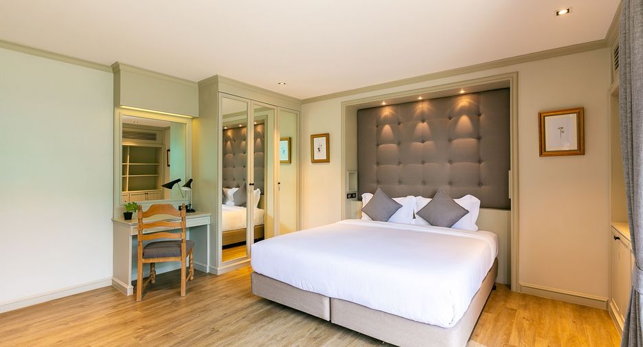 For rent 2 bedrooms apartment in Watthana, Bangkok