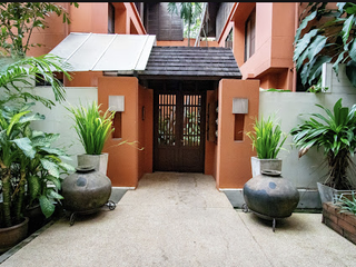 For rent 3 ベッドルーム villa in Watthana, Bangkok
