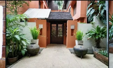 À louer 3 chambres villa à Watthana, Bangkok