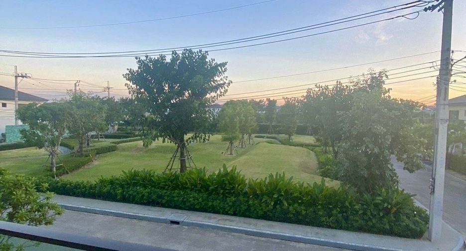 Haus zur Miete mit 4 Zimmer in Bang Phli, Samut Prakan
