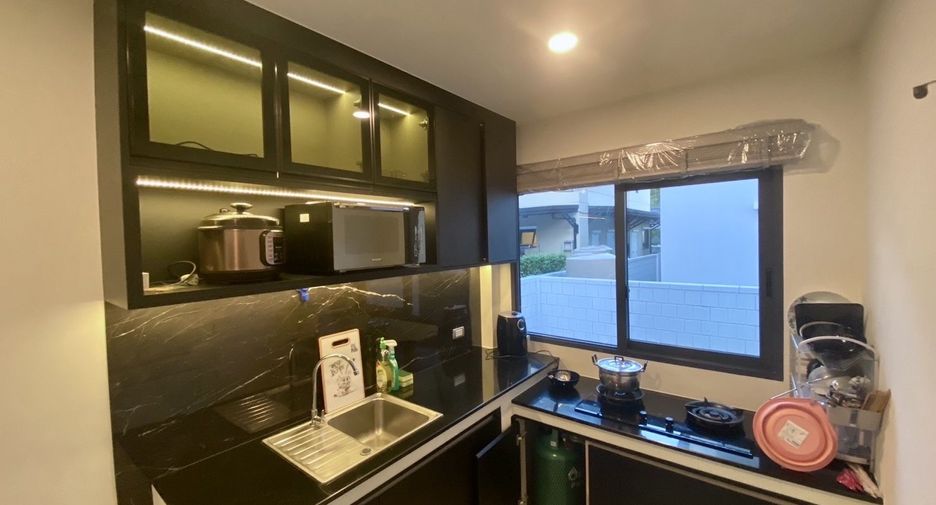Haus zur Miete mit 4 Zimmer in Bang Phli, Samut Prakan