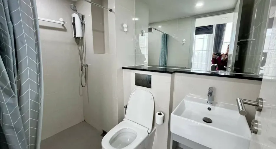 For rent 1 bed condo in Sathon, Bangkok