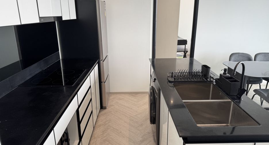 Wohnung zur Miete mit 2 Zimmer in Khlong San, Bangkok